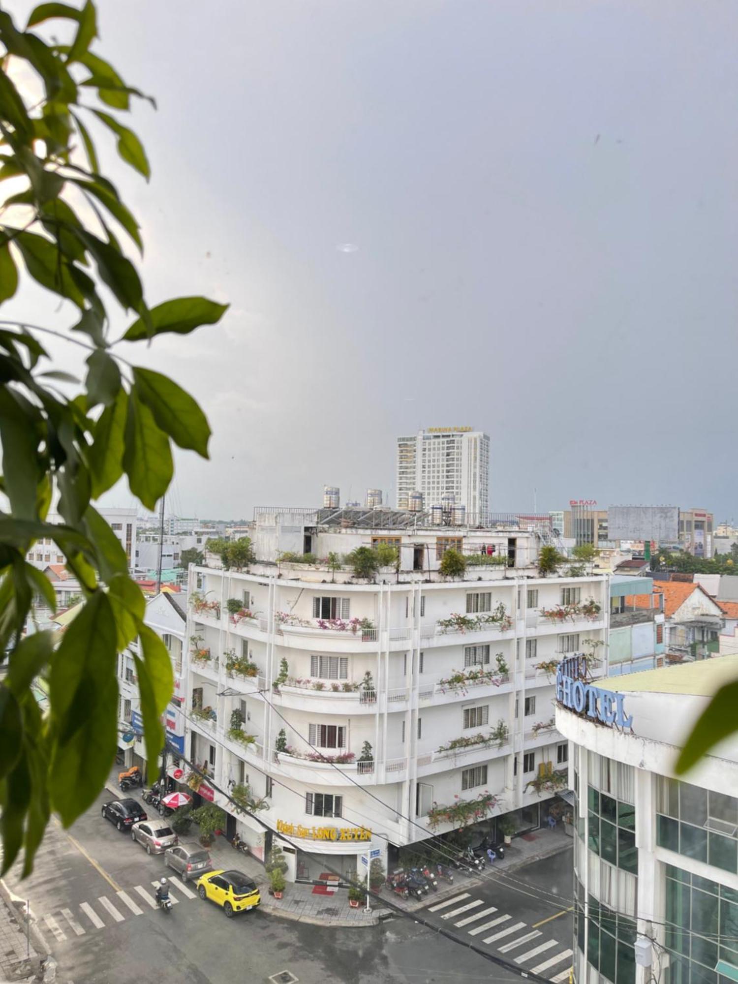 Dong Xuyen Hotel Long Xuyên Eksteriør billede